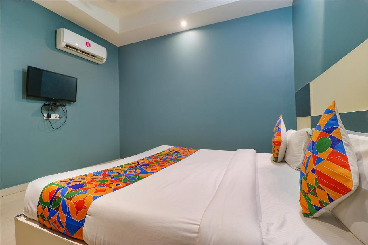 Fabhotel Church House Rohini Delhi  Esterno foto